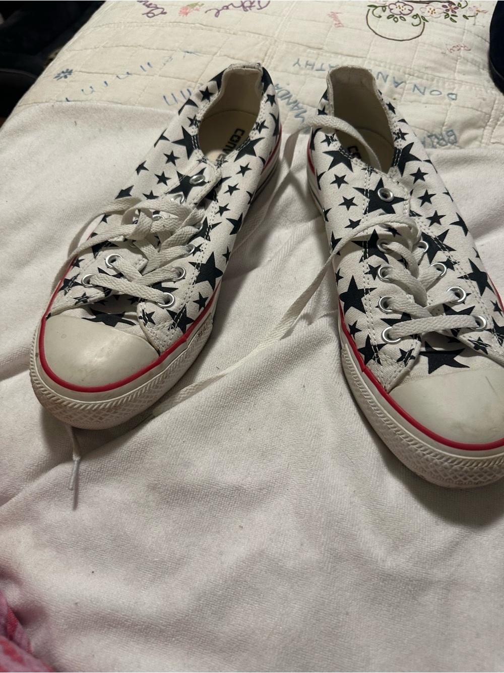 Converse White Canvas Low-Top Sneakers with Black Star Print and Red Trim 10